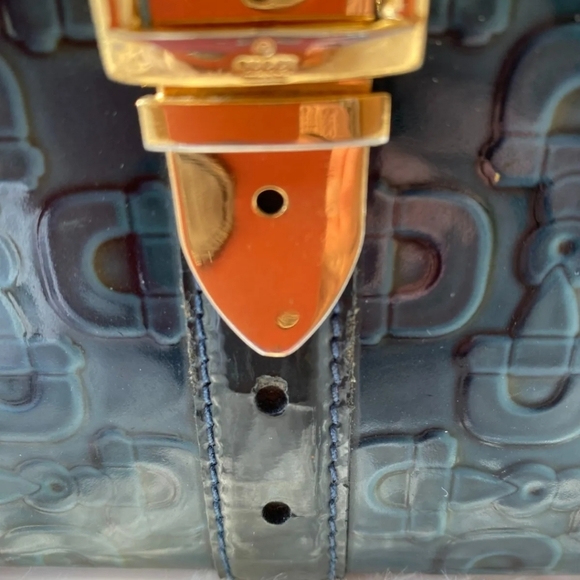 Vintage Gucci Wallet - Picture 7 of 9